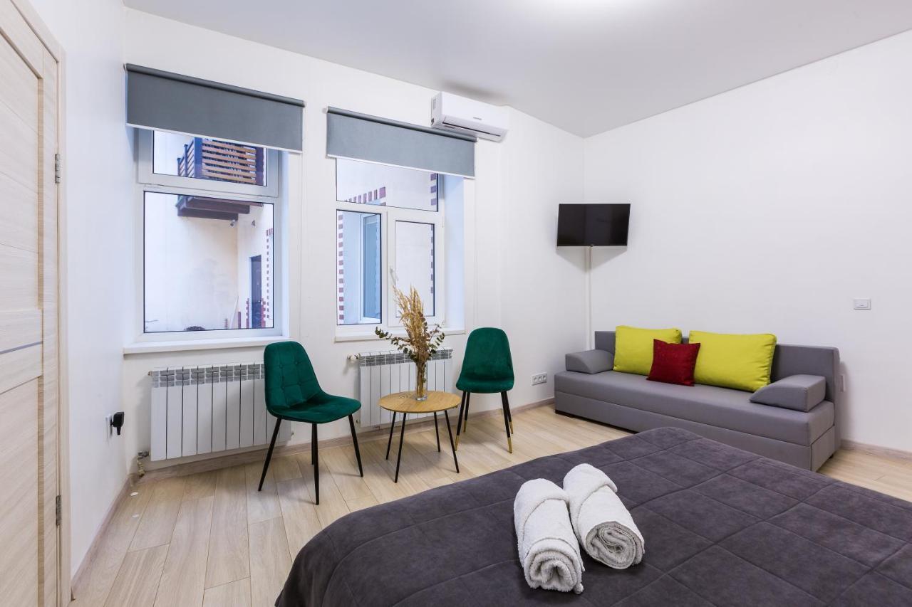 Vodna White Apartment Lviv Exterior photo